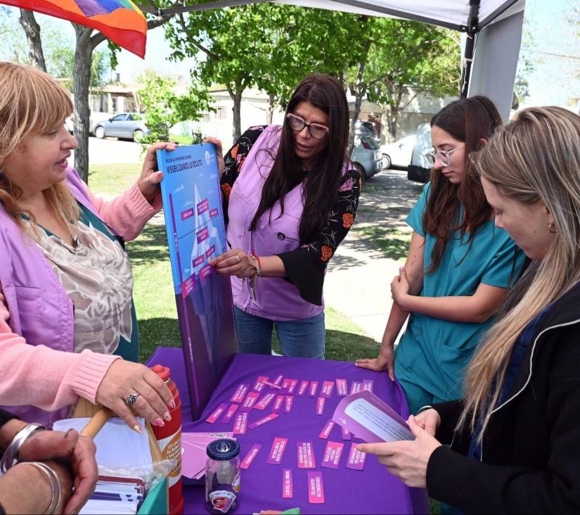 8M: acompañamiento, territorio y políticas activas para mujeres y diversidades