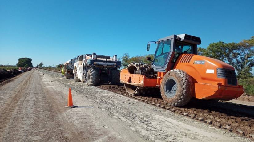 La Provincia adjudicó cuatro obras viales claves para el desarrollo productivo por más de $1.750 millones