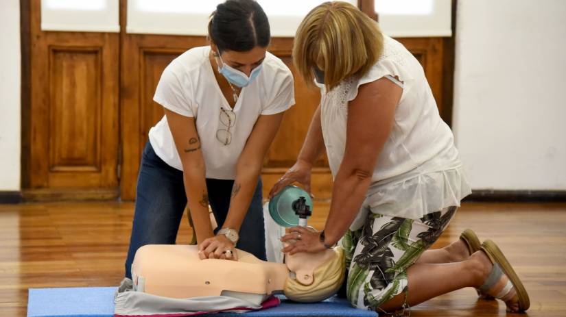 La Provincia entregó nuevos equipamientos a 37 Centros de Salud de Rosario