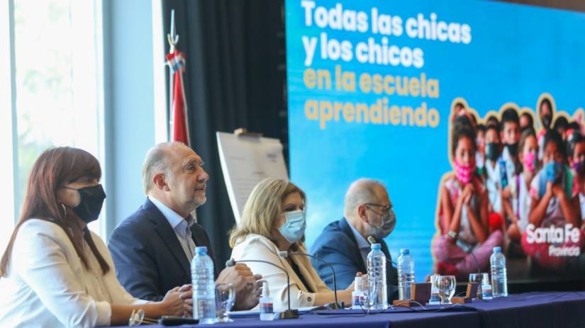 “Que mayor orgullo para una provincia, que en cada uno de sus pueblos y ciudades, la escolarización sea plena”