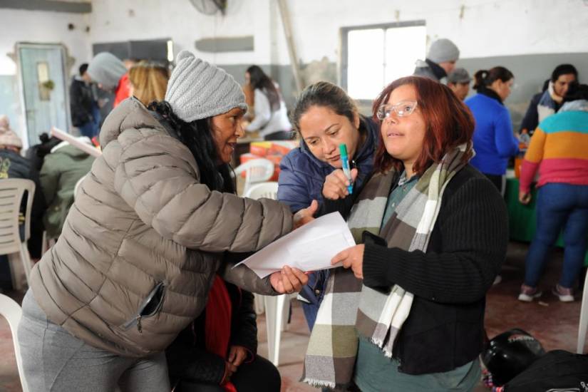 La Municipalidad presentó en Yapeyú, los talleres de formación en higiene urbana