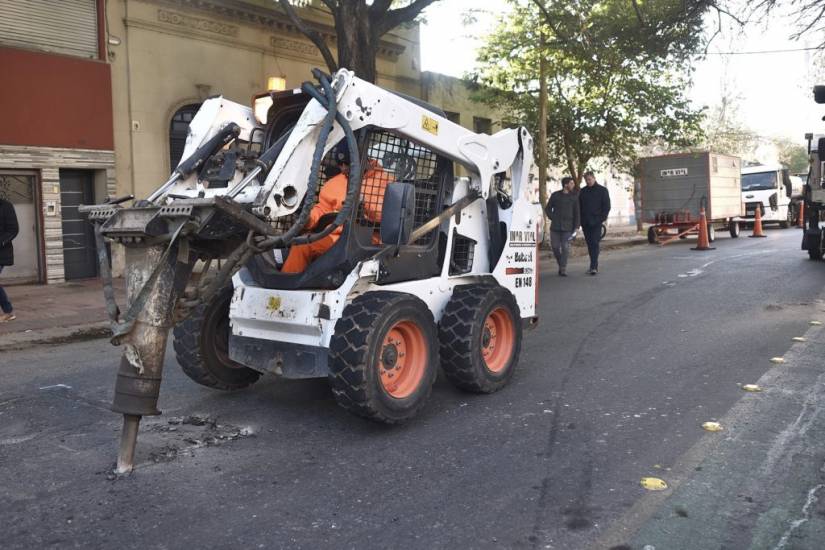 Se puso en marcha el Plan Integral de Bacheo 2022