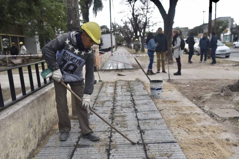 Avanzan las obras en un complejo educativo de barrio Guadalupe