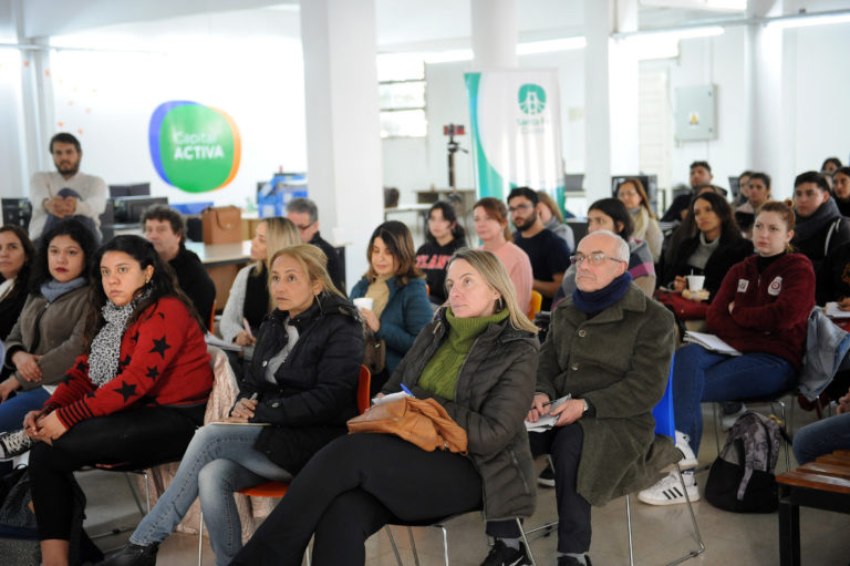 En Capital Activa comenzó el curso de capacitación sobre herramientas digitales