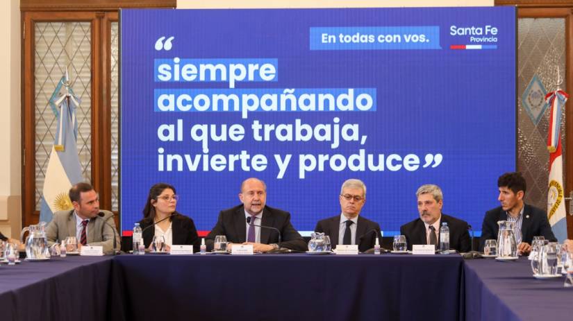 Perotti presentó el proyecto de ley del nuevo Sistema de Gestión de Riesgos de Emergencias y Desastres Agropecuarios