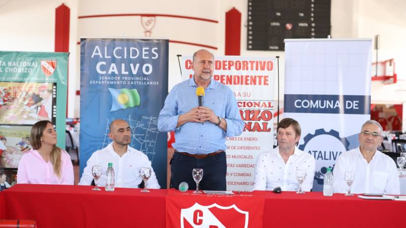 Perotti participó en los festejos por los 100 años del Club Deportivo Independiente de Ataliva