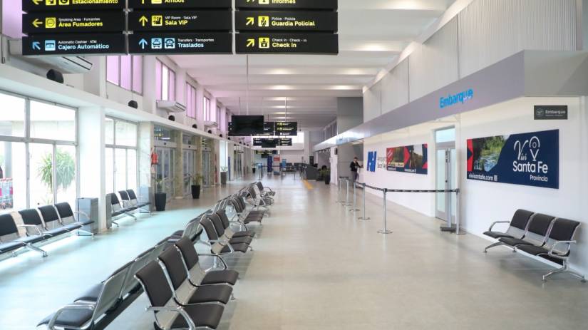 Perotti inaugurará las obras de puesta en valor para la internacionalización del Aeropuerto Sauce Viejo
