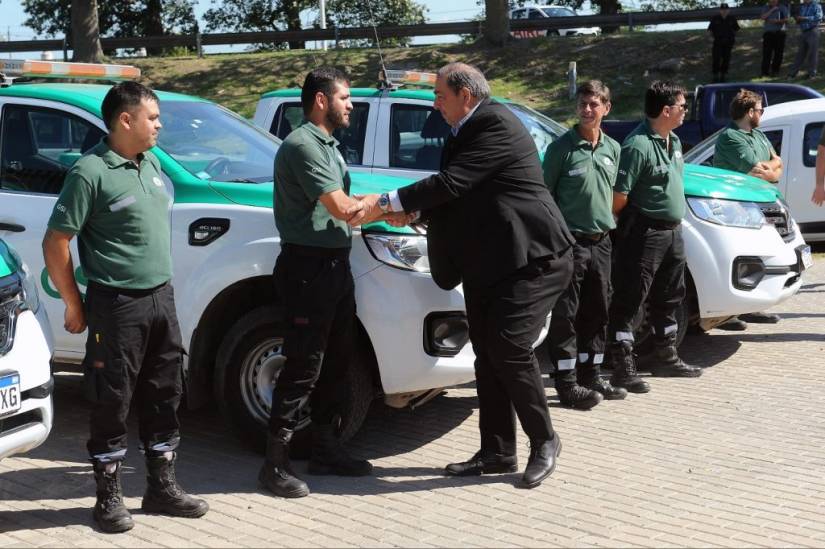 La Municipalidad incorporó 7 camionetas nuevas para reforzar el patrullaje de la GSI junto a la Policía