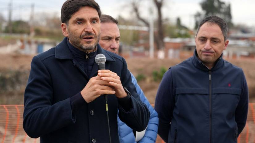Pullaro: “En casi 20 meses de gestión el Gobierno nacional se comió el activo vial del país”