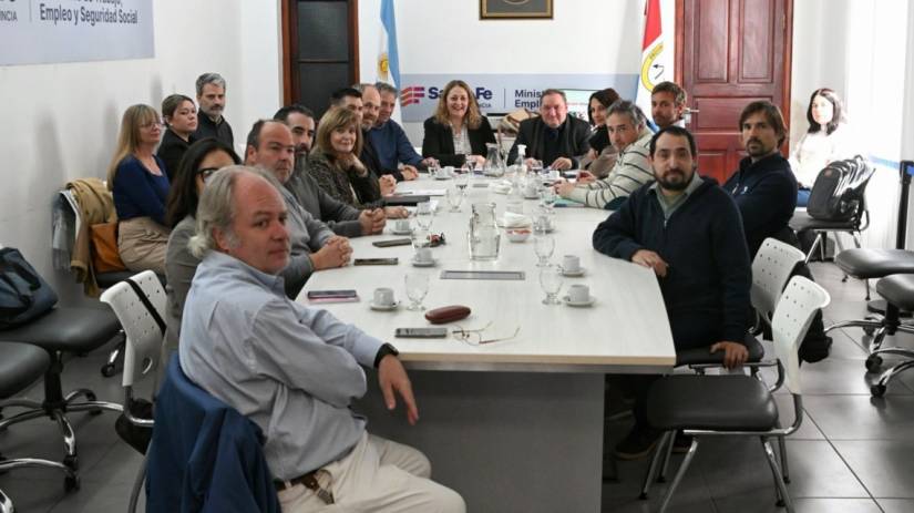 Paritaria de salud: el Gobierno ofreció un aumento del 7 % semestral, con mínimos garantizados