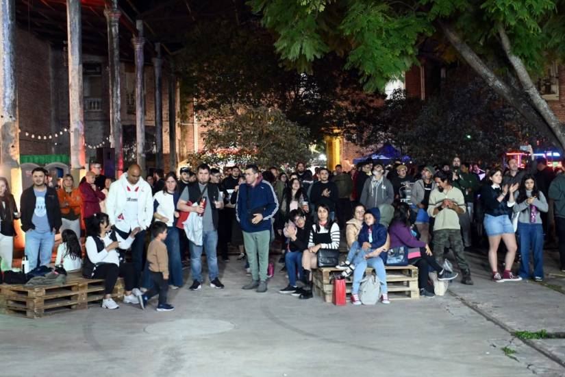 Los festejos por el centenario del Mercado Progreso continuaron con el Festival 100 Primaveras