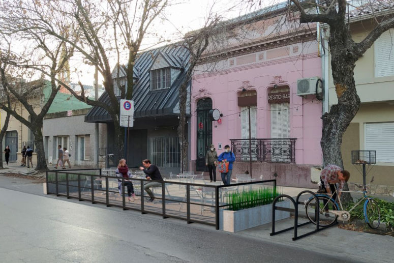 Se ultiman los detalles para la instalación de balcones gastronómicos