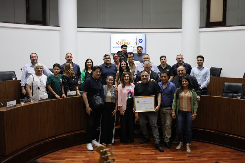 El Concejo distinguió al Grupo Alegría por su 50º aniversario