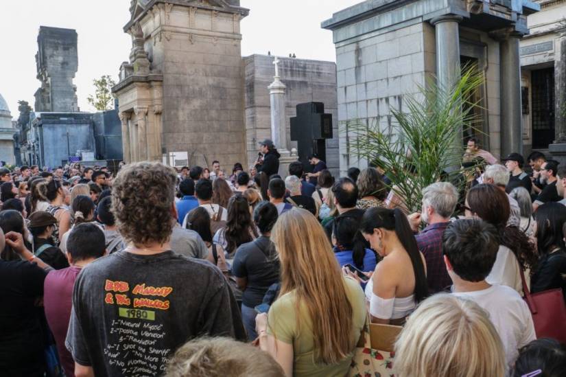 El MaCA del Cementerio Municipal invita a su último recorrido del año