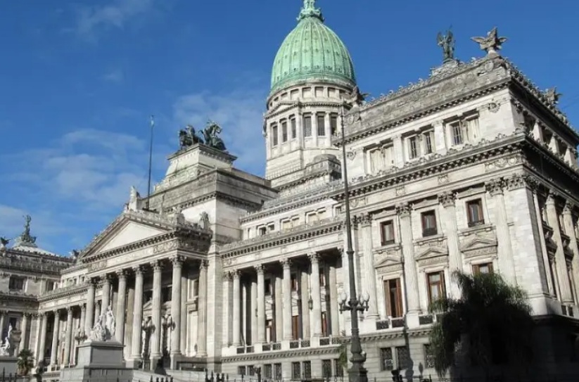 Proponen exámenes toxicológicos obligatorios para funcionarios públicos