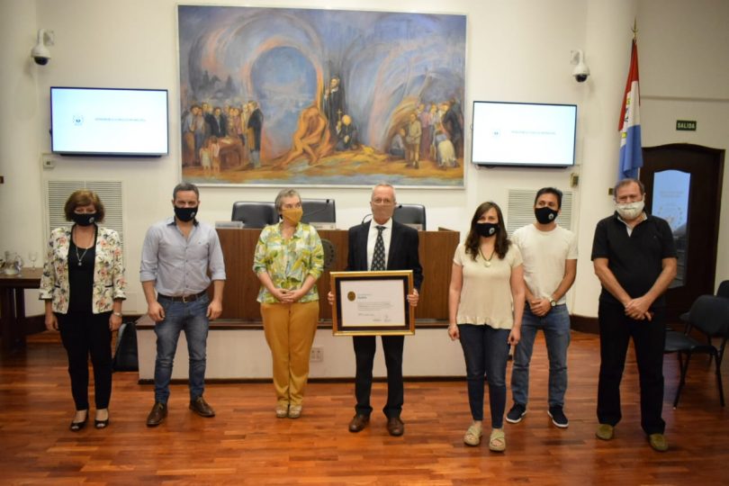 El Concejo distinguió a Luis María Calvo como Ciudadano Ilustre