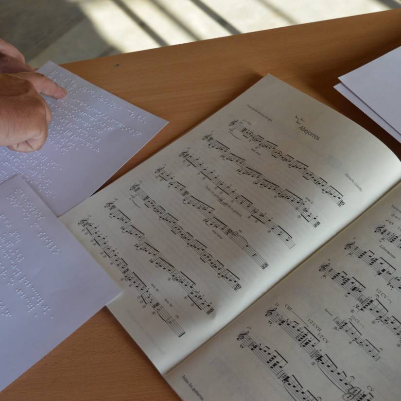 Biblioteca de Partituras en Braille: única en el país y está en el Liceo Municipal